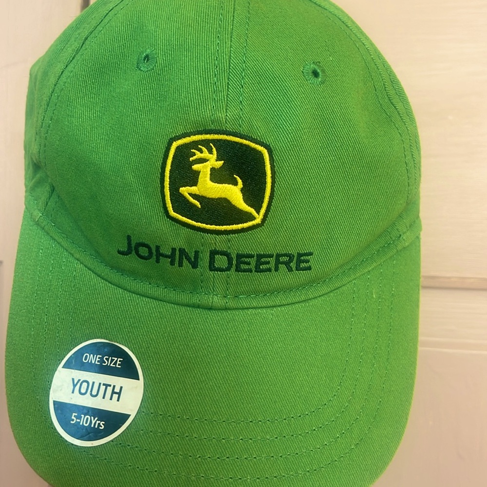 NWT John Deere youth hat